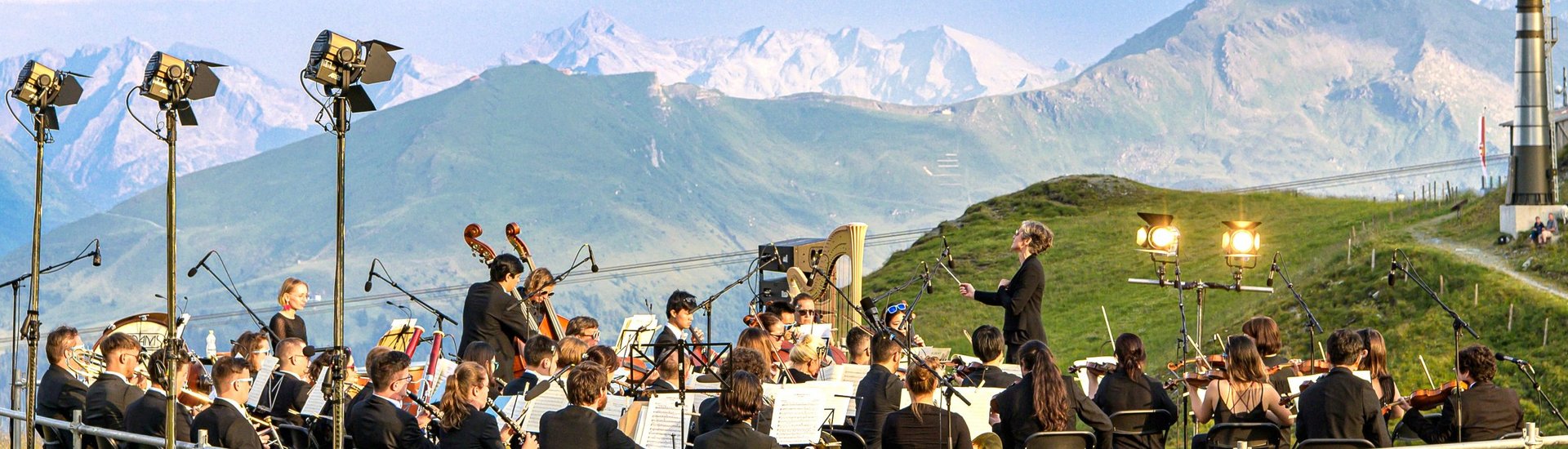Salzburger Philharmonie beim Konzert auf der Schlossalm
