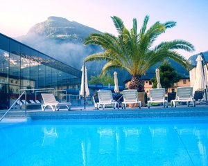 Berge-Therme.jpg