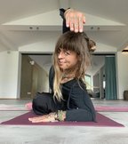 Yoga-mit-Fia-Sonora-am-Montag.jpg